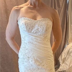 Essense of Australia Lace Strapless Sweetheart Wedding Dress Bridal Gown 10